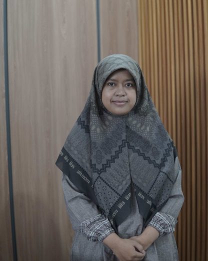 Herlin-Nur-Hanifah-S.Pd_