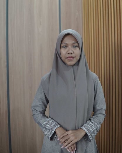 Umi-Aizunnadzifah-S.Pd_