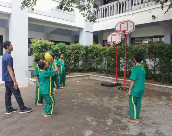 Lapangan-Olahraga-1